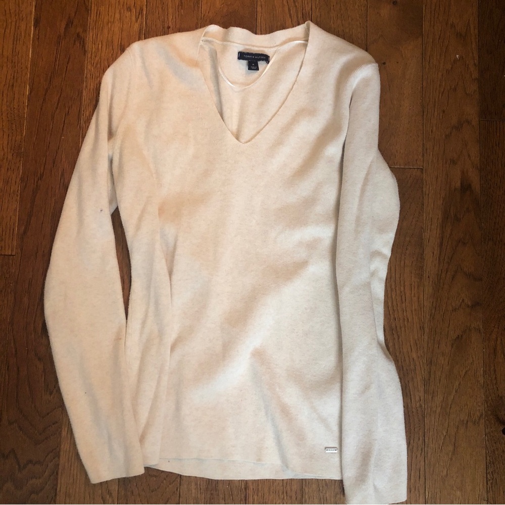 Tommy Hilfiger sweater